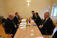 Санкт Петербург - Састанци потпредседника владе са делегацијама Вразила и Азербејдзана